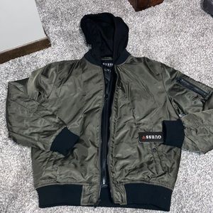 NWT Guess Jacket Wind Breaker